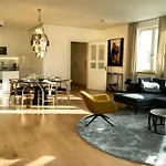 Gesamte In Mit Grosser Terrasse By Interhome Apartamento