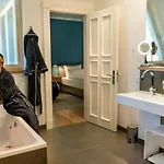 Apartamento Gesamte In Mit Grosser Terrasse By Interhome